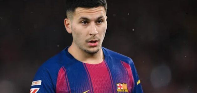 برشلونة يعلن إصابة روني بردغجي بقطع في الرباط الصليبي